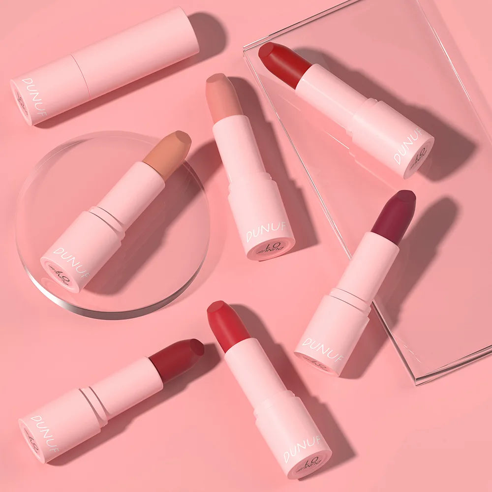 DUNUF 1 Pcs Matte Powder lipstick, Lasting 24 Hours Non-fading Waterproof Non-stick Easy to Color Lip Gloss Makeup Gift