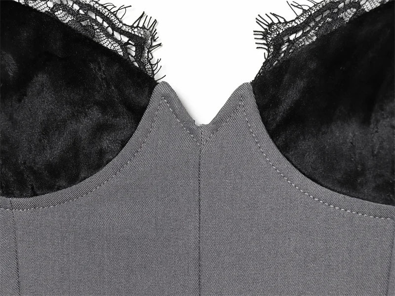 Women's Dress 2025 New Fashion Sexy Lace Deep V-Neck Slip Dress for Women Ersonality Unique Chic Women Slim Dress