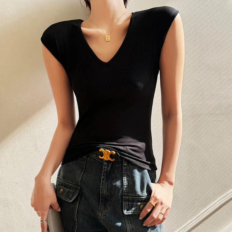 T-shirt for Women 2025 Summer New V-neck Front Shoulder Slim Fit Slim and Hiding Secondary Breast Basic Temperament Top