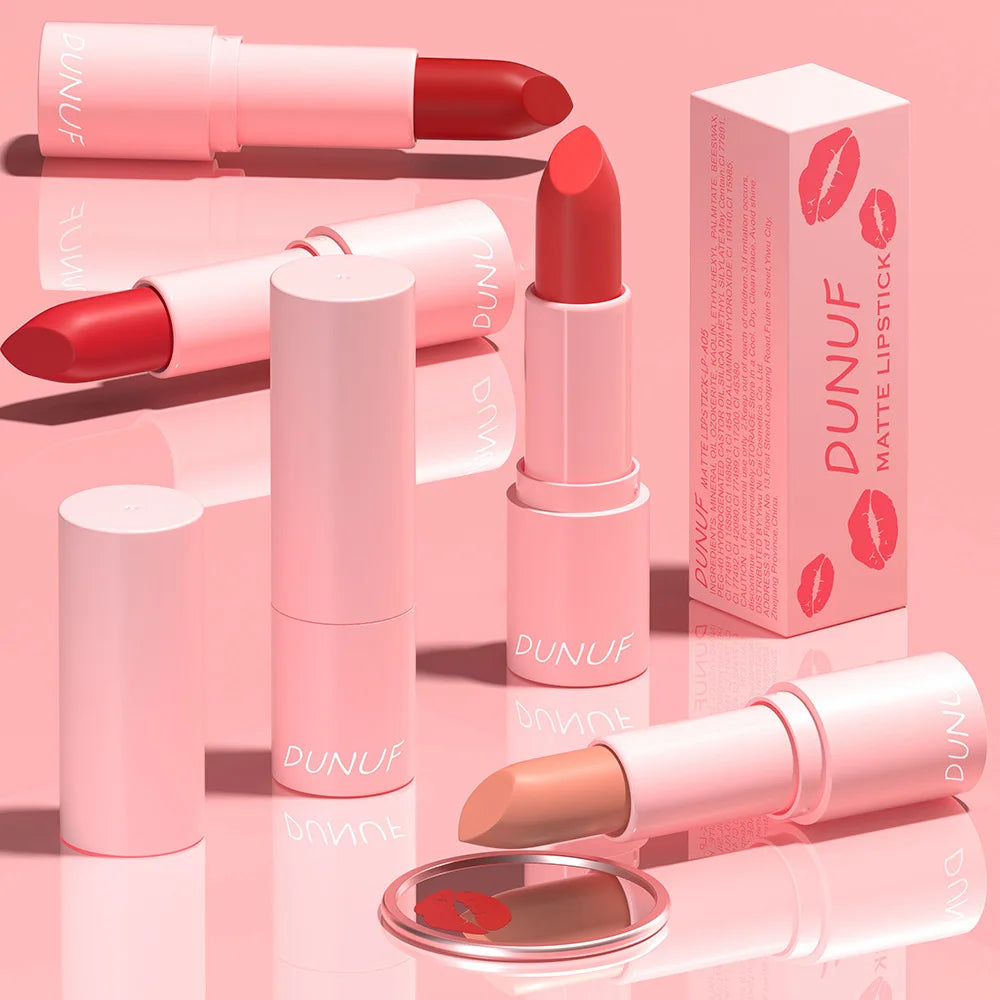 DUNUF 1 Pcs Matte Powder lipstick, Lasting 24 Hours Non-fading Waterproof Non-stick Easy to Color Lip Gloss Makeup Gift